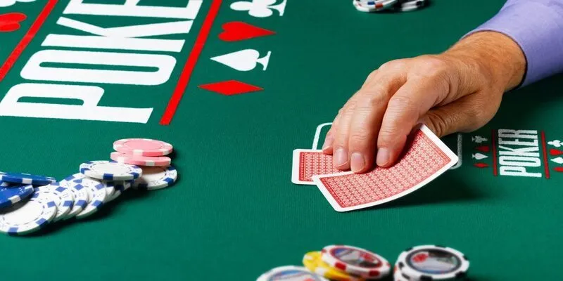 Tìm hiểu cách chơi Poker từ cao thủ là mong muốn của nhiều người